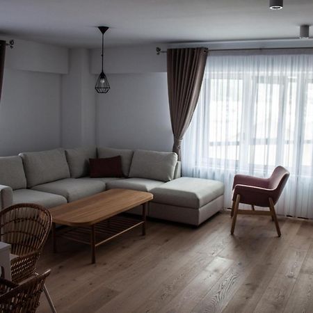 Eurocomfort Apartments Piatra Neamţ Exteriör bild
