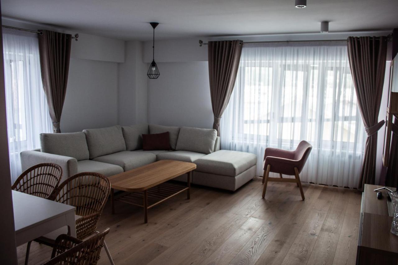 Eurocomfort Apartments Piatra Neamţ Exteriör bild