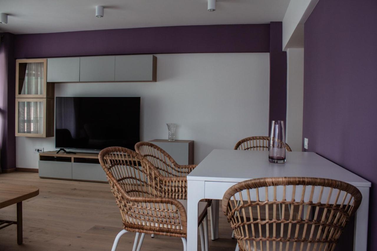 Eurocomfort Apartments Piatra Neamţ Exteriör bild