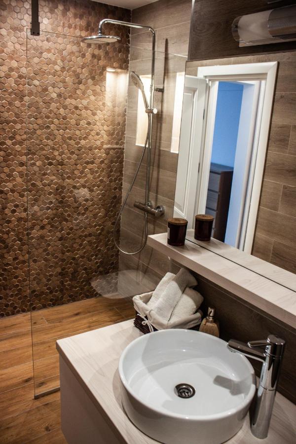 Eurocomfort Apartments Piatra Neamţ Exteriör bild