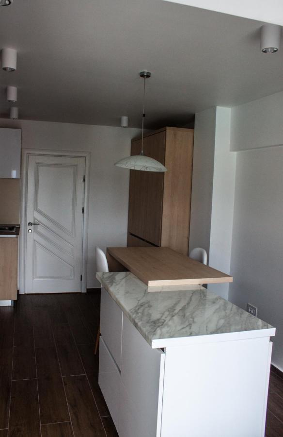 Eurocomfort Apartments Piatra Neamţ Exteriör bild