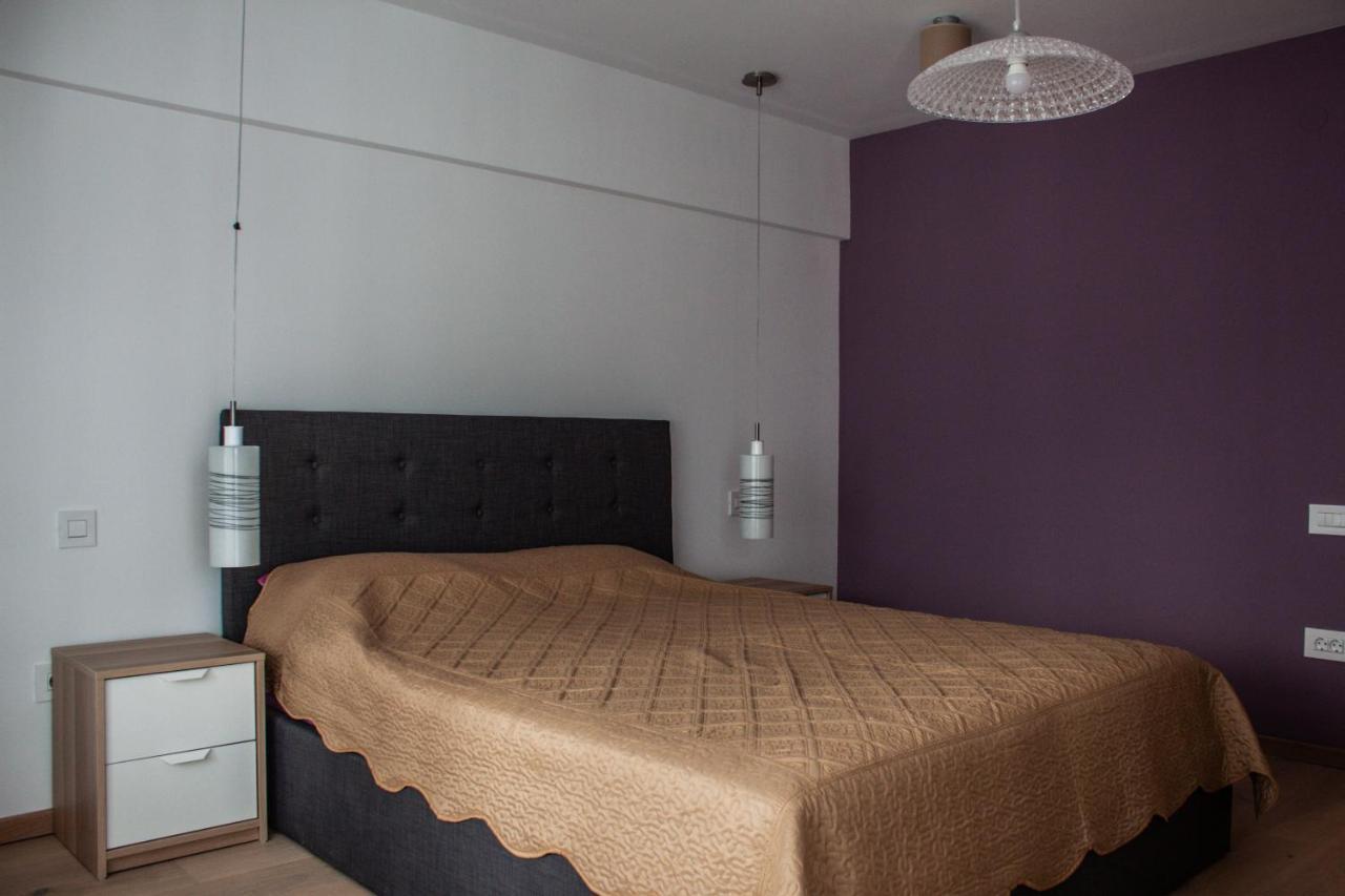 Eurocomfort Apartments Piatra Neamţ Exteriör bild