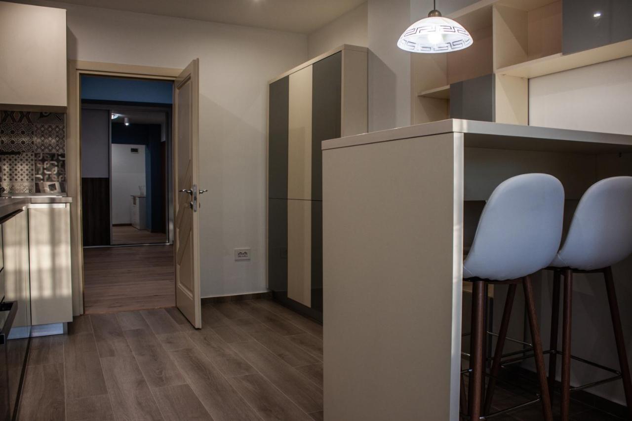 Eurocomfort Apartments Piatra Neamţ Exteriör bild