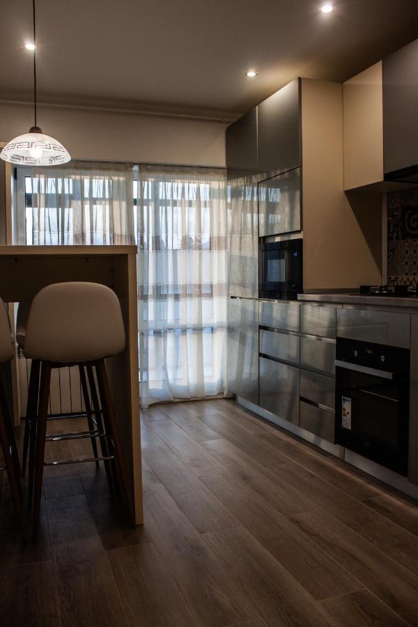 Eurocomfort Apartments Piatra Neamţ Exteriör bild