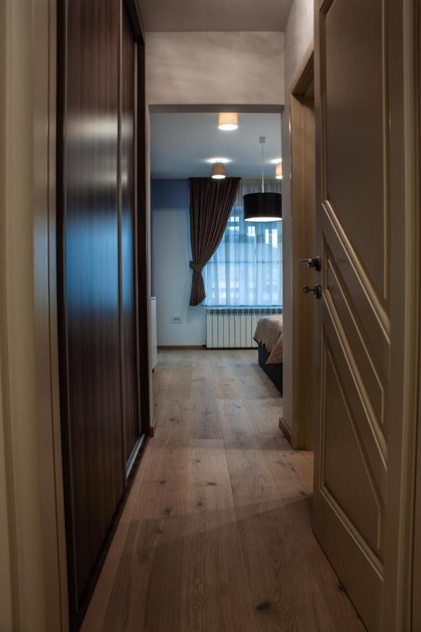 Eurocomfort Apartments Piatra Neamţ Exteriör bild